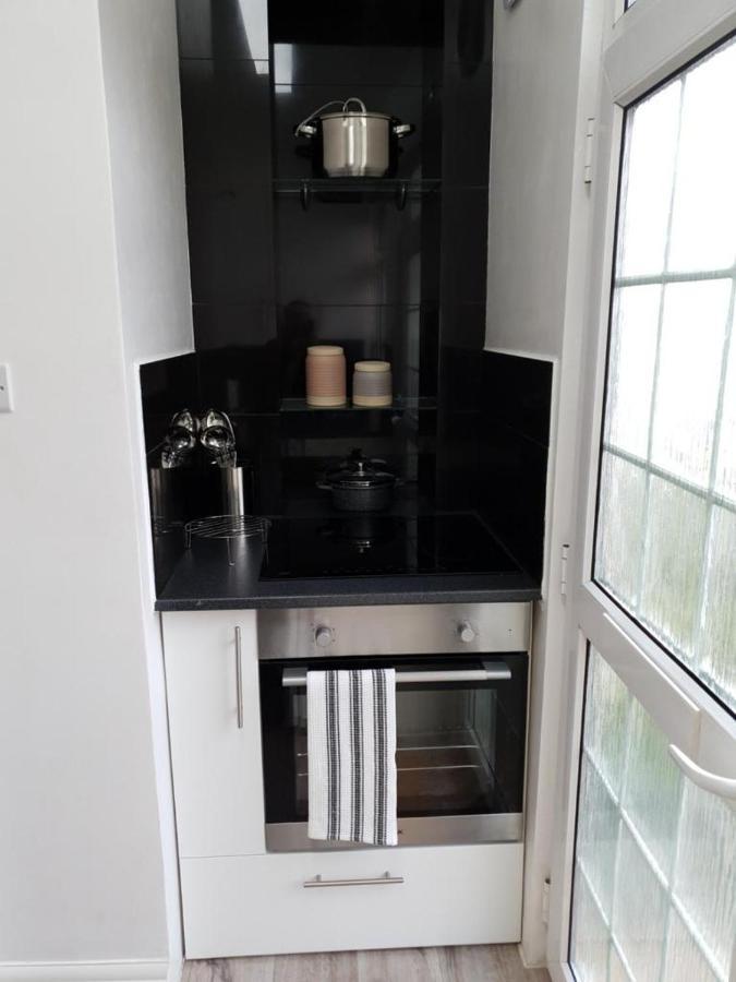Star London Brent Street Cosy 1-bed Hideaway *
